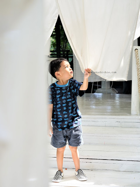 Kokonut & Curtains by Wakimukudo, Jakarta Rasa Bali