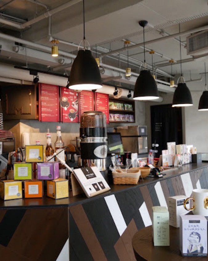 Setangkup Roti dan Segelas Kopi di Mellower Coffee Singapore