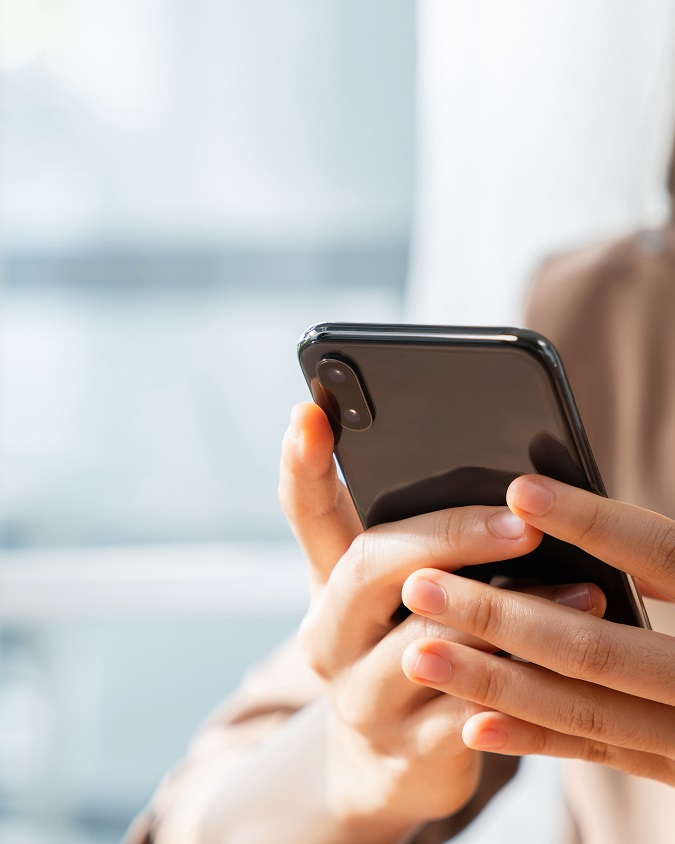 Silaturahmi Online Dengan Beberapa Aplikasi Smartphone Untuk Mengobati Rasa Rindu