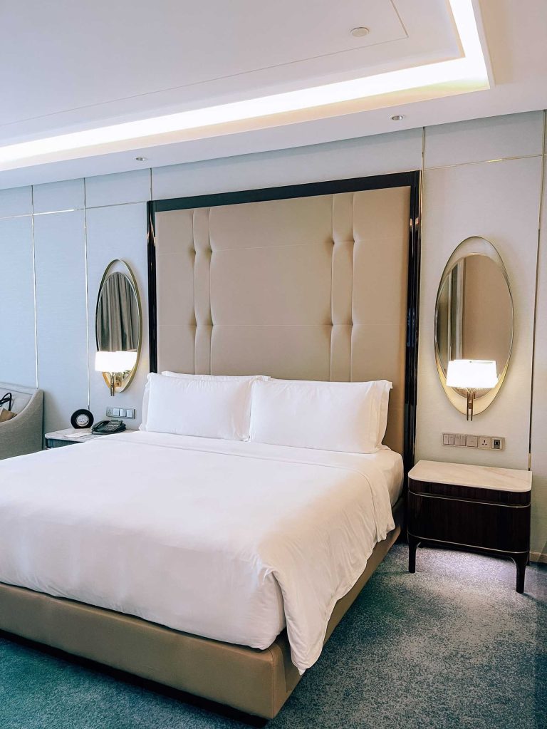 Intercontinental pondok indah jakarta selatan