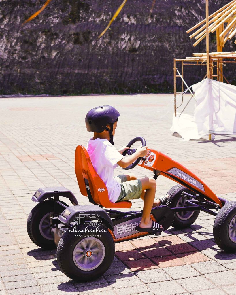 main mobil-mobilan di area GWK