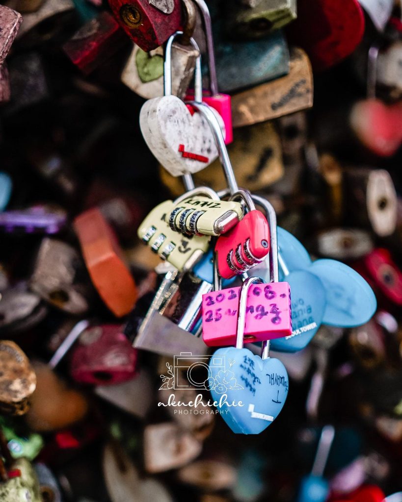gembok cinta di namsan tower