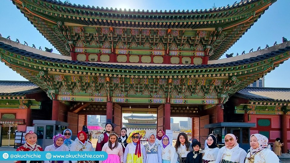 Istana Gyeongbokgung (경복궁)
