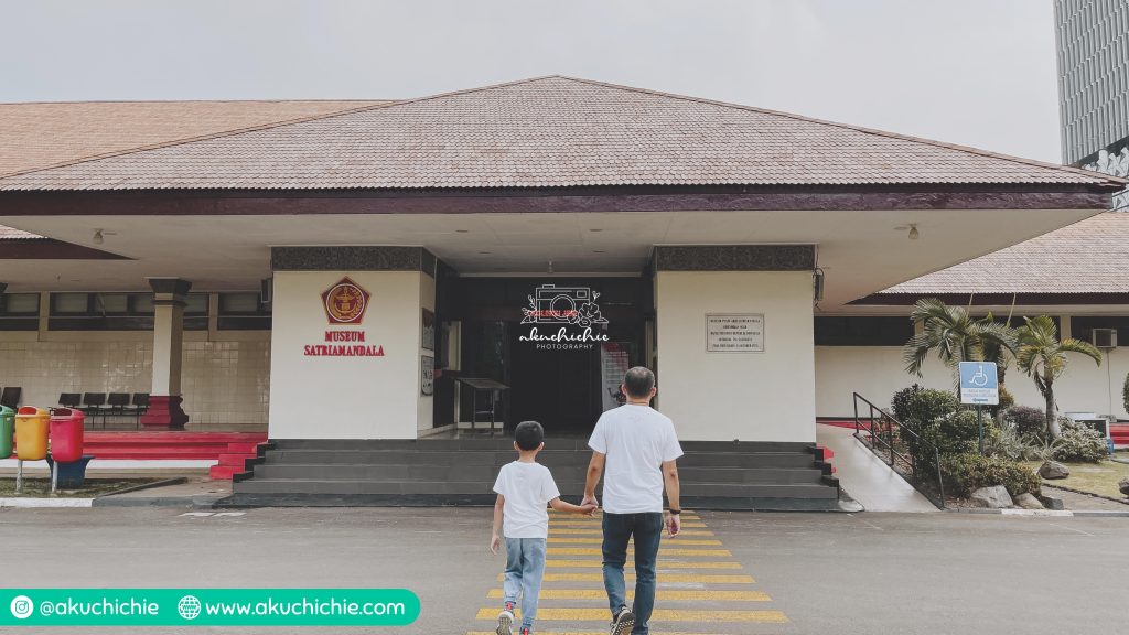 gedung satriamandala