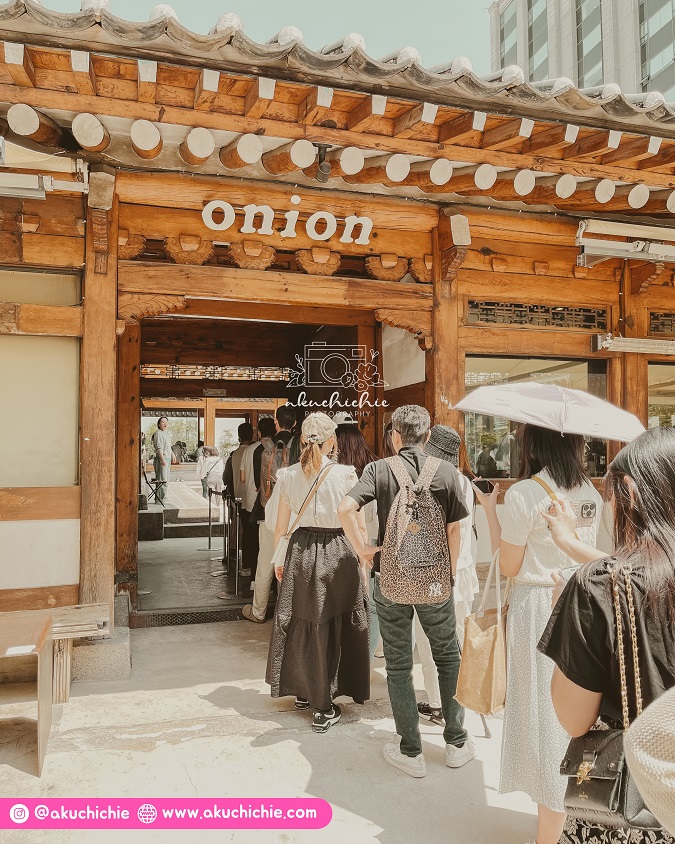 cafe pnion anguk korea selatan
