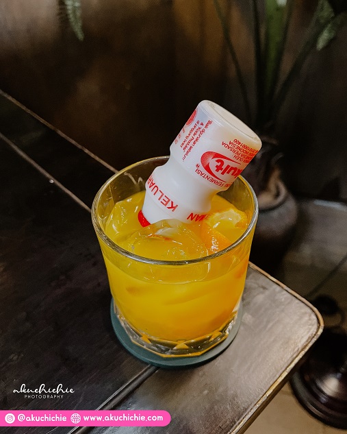 Orange Yakult