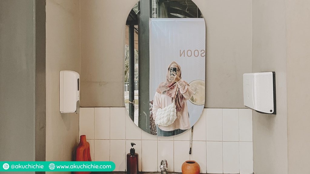 kamar mandi cibis park