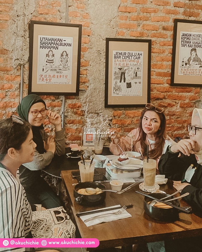 menhabiskan waktu sebelum jemput anak