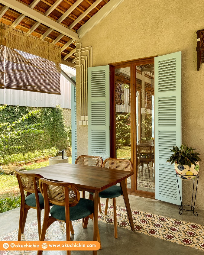 ruangan restoran didesa nusantara