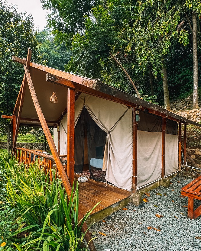 Glamping di Kopi Tubing Park & Resort