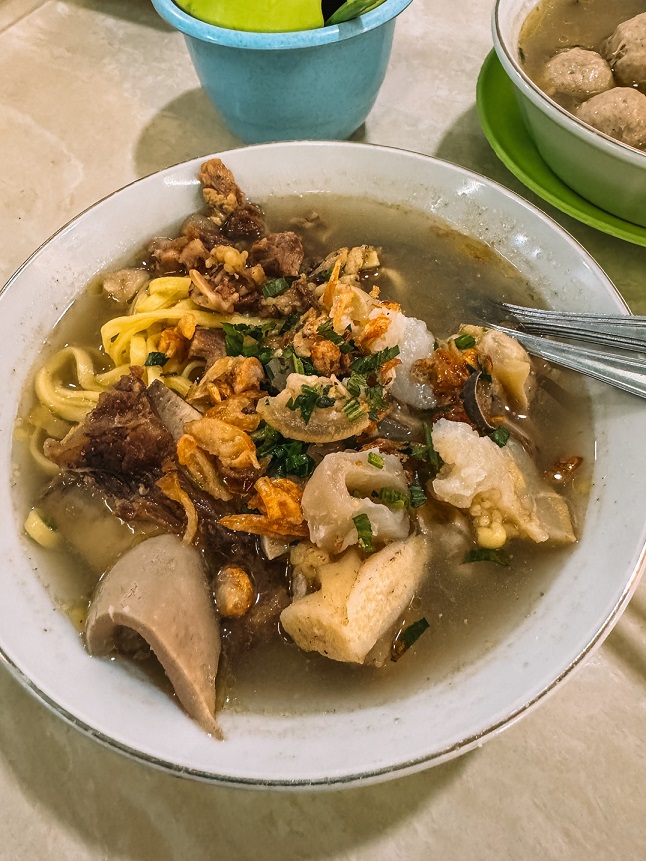 mih kocok Bandung mang Dadeng Braga