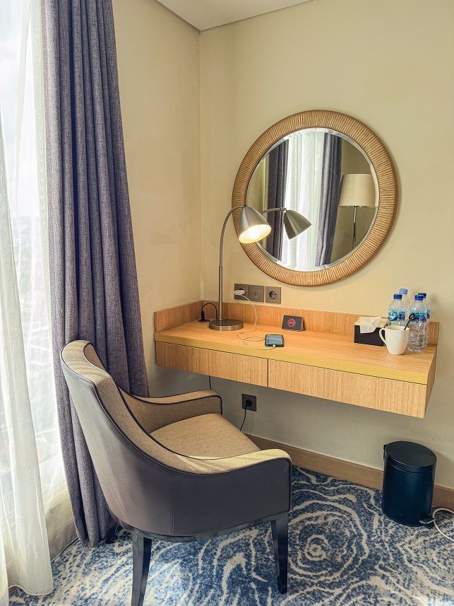 Louis Kienne Simpang Lima