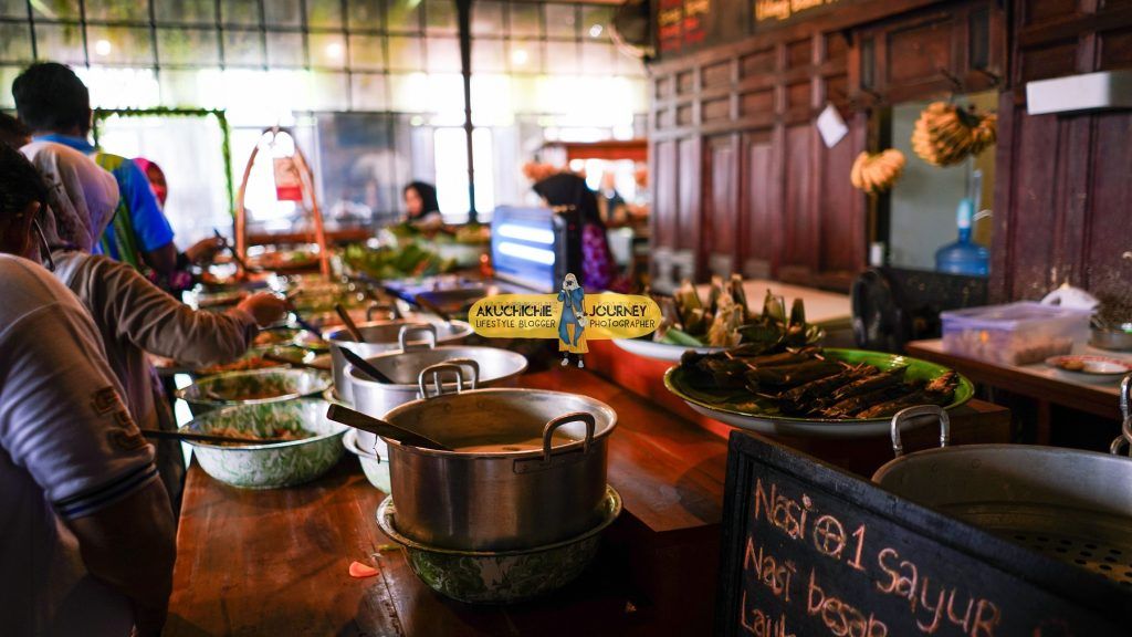 Sego Bancakan Pawone Simbah Semarang