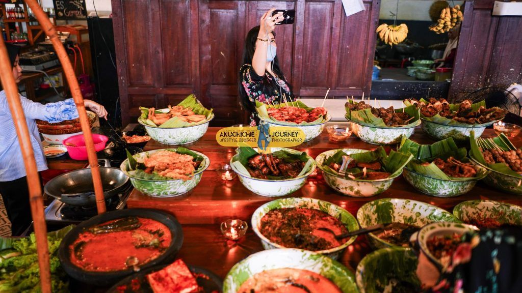 Sego Bancakan Pawone Simbah Semarang