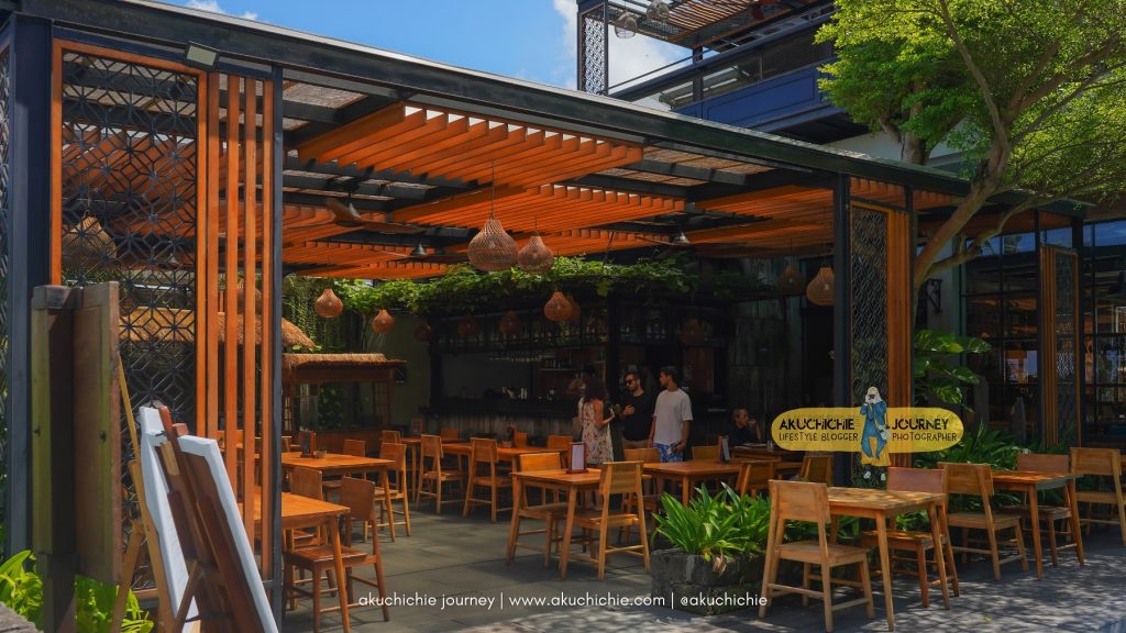 Area restoran Swarga Suites Bali Berawa