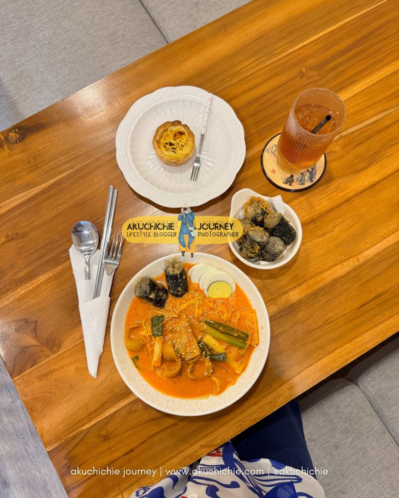 hanok 7 cafe Bintaro