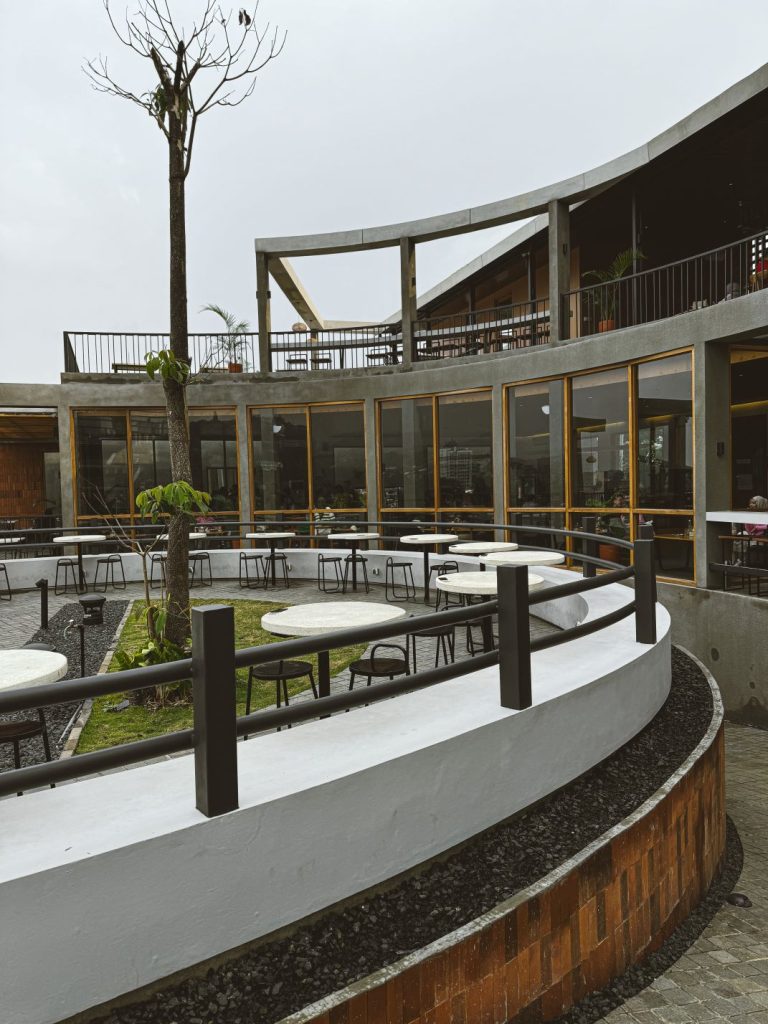 deu coffee dago bandung