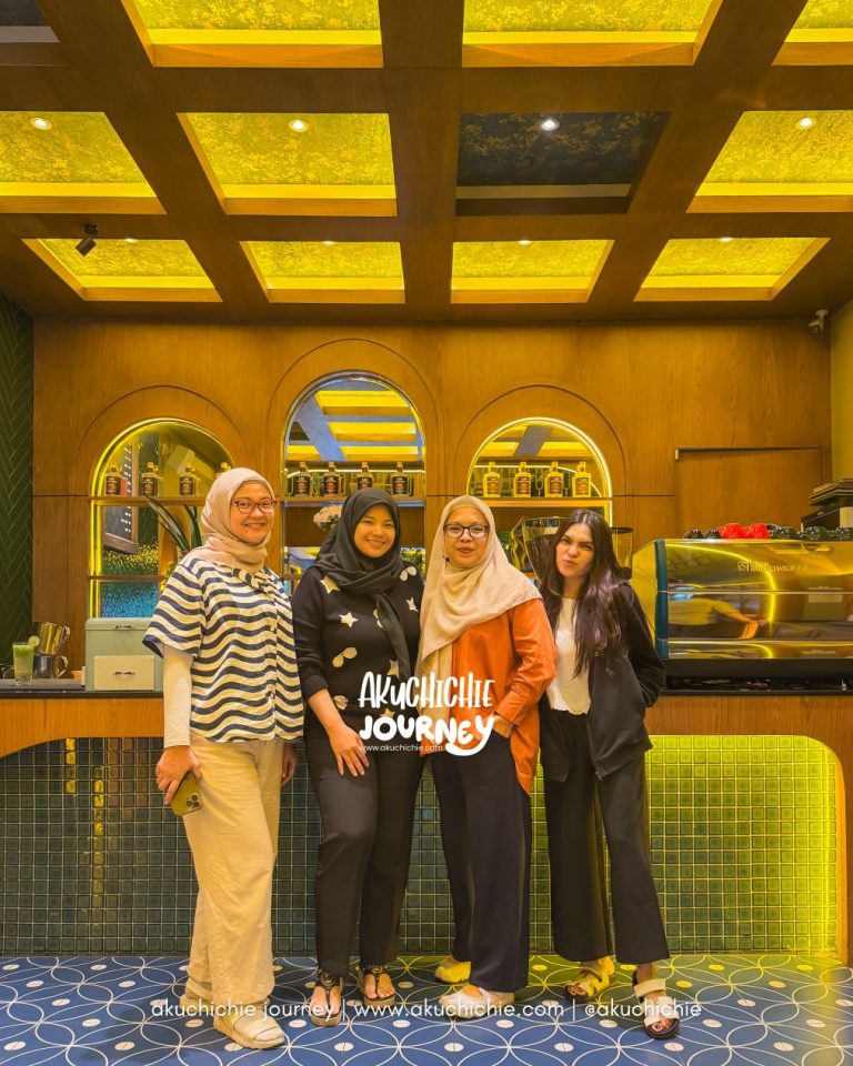 Lampoh Coffee dan Resto Khas Makanan Aceh