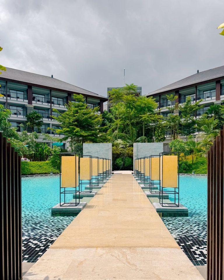 Foto Liburan Tetap Keren Pakai Kamera Handphone