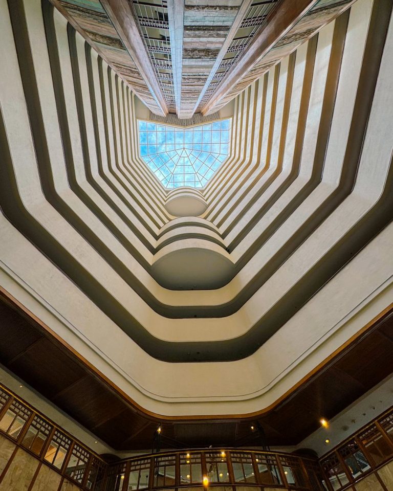 Review Hotel Aryaduta Bandung