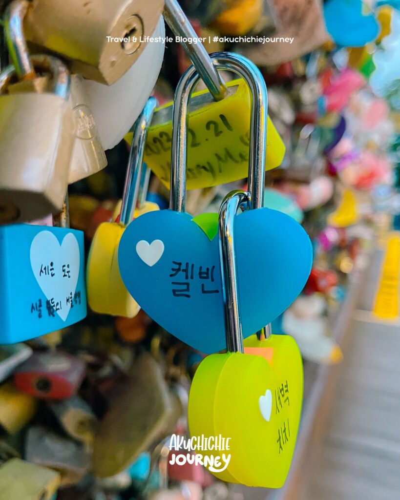 Gembok cinta Namsan Tower